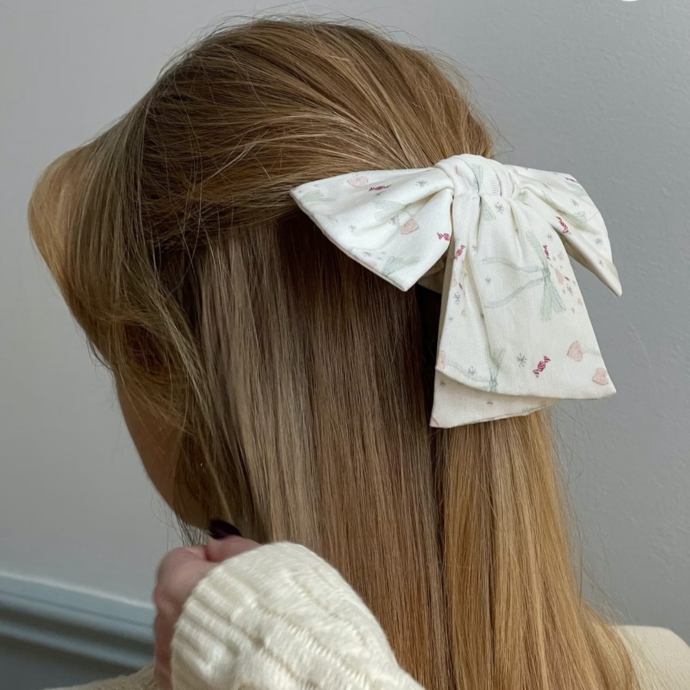 DJERF AVENUE x SOFIA RICHIE GRAINGE HOLIDAY BOW